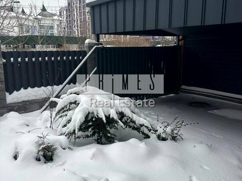 будинок за адресою Центральна вул.