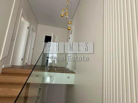 будинок за адресою Центральна вул.