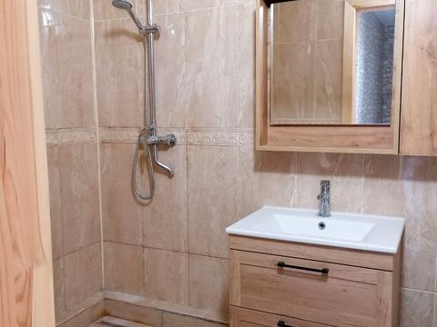 квартира за адресою Теплична вул., 48