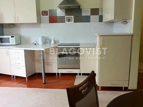 квартира за адресою Київ, Рейтарська вул., 30