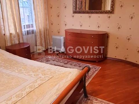 квартира за адресою Київ, Рейтарська вул., 30