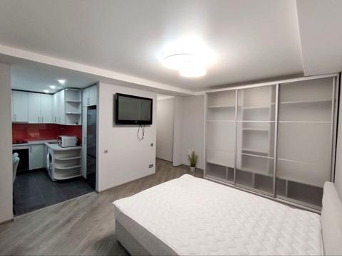 квартира за адресою Новонаводницька вул. (Лаврська), 24