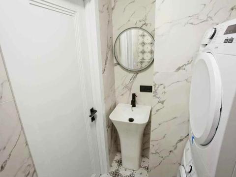 квартира за адресою Роксоляни вул., 33а