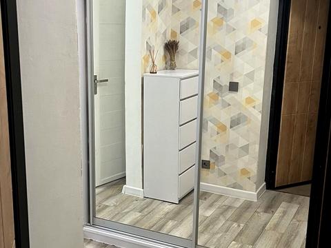 квартира за адресою Центральна вул., 1