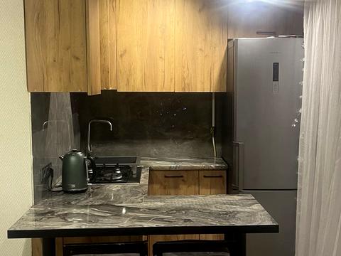 квартира за адресою Центральна вул., 1