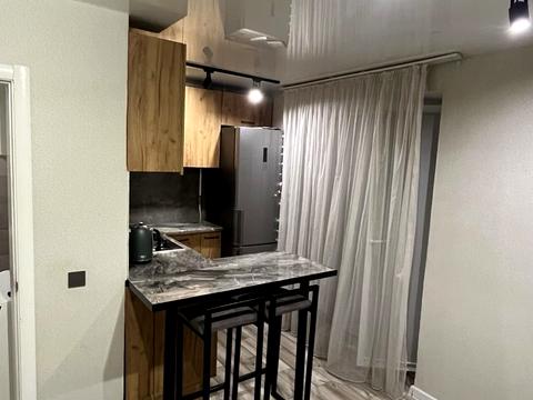 квартира за адресою Центральна вул., 1