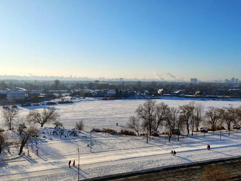 квартира за адресою Райдужна вул., 33