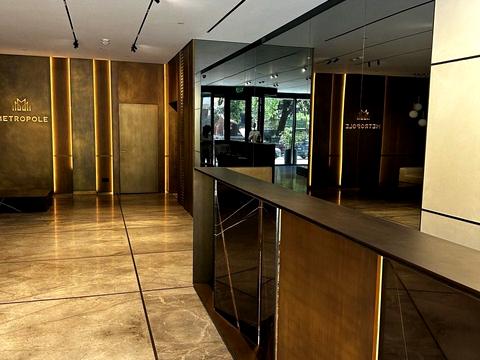 комерційна за адресою Предславинська вул., 20-А