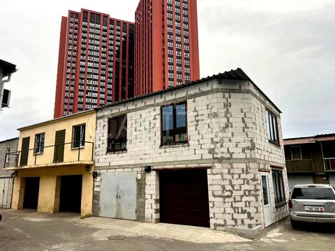 коммерческая по адресу Степана Бандеры просп. (Московський), 30