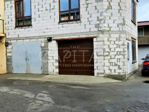 комерційна за адресою Степана Бандери просп. (Московський), 30