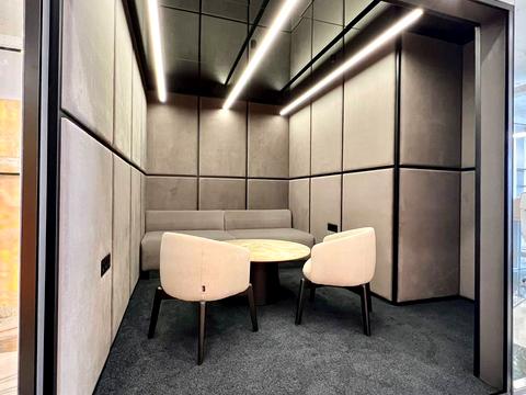 комерційна за адресою Кловський узвіз (Кловський), 7a