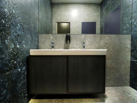 комерційна за адресою Богдана Хмельницького вул., 50-А