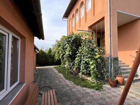 будинок за адресою Сильвестра Яричевського вул.