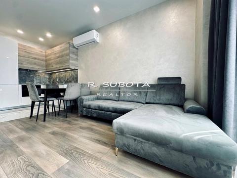 квартира за адресою Набережна Перемоги вул., 7