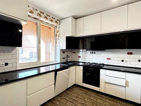 будинок за адресою Сотні Гамалії