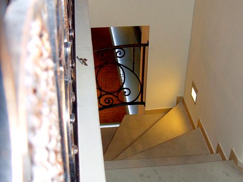 коммерческая по адресу Саксаганского ул., 20