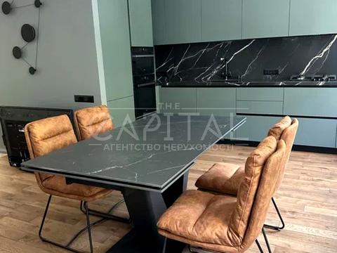 квартира за адресою Воздвиженська вул., 28/30