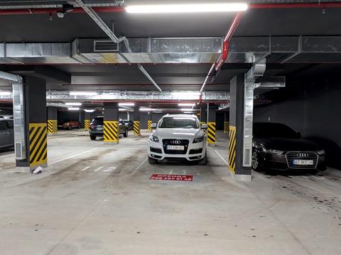 паркоместо по адресу Ленкавского ул., 34 к8