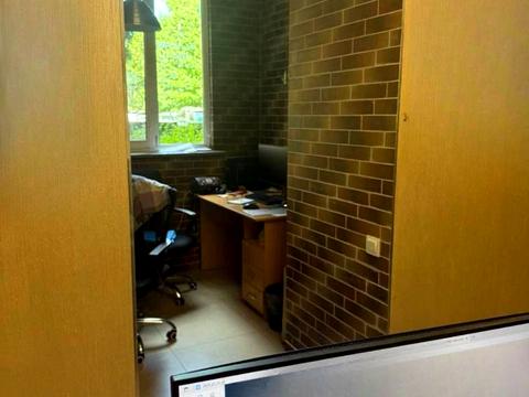 квартира за адресою Межигірська вул., 32