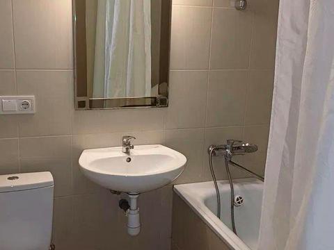 квартира за адресою Бориса Гмирі вул., 12-Б