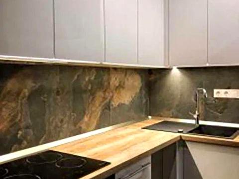 квартира за адресою Київ, Зарічна вул., 1-Г