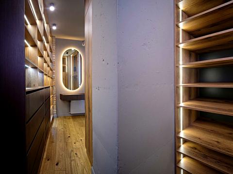 квартира по адресу Военный спуск, 13-А