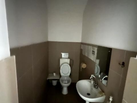 комерційна за адресою Депутатська вул., 23-А