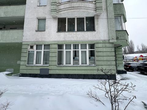 комерційна за адресою Депутатська вул., 23-А