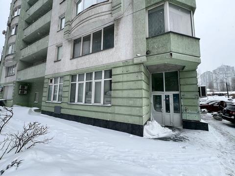 комерційна за адресою Депутатська вул., 23-А