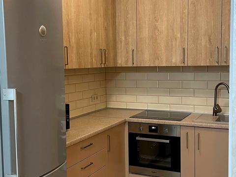 квартира за адресою Зарічна вул., 2 к1