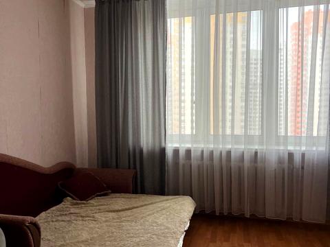 квартира по адресу Олены Пчилки ул., 2