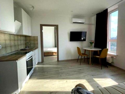 квартира за адресою Соборності просп. (Возз'єднання), 17 к2