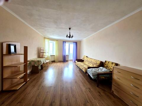 квартира за адресою Злуки просп., 8