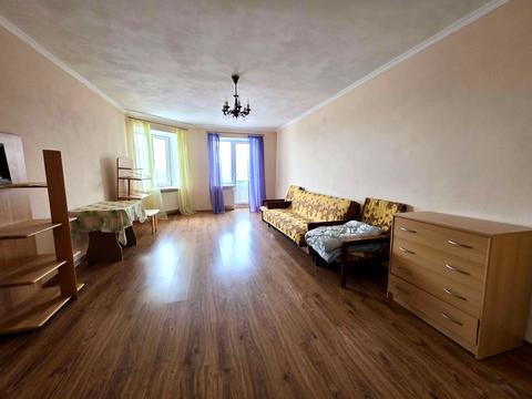 квартира за адресою Злуки просп., 8