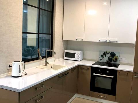 квартира за адресою Київ, Драгоманова вул., 2