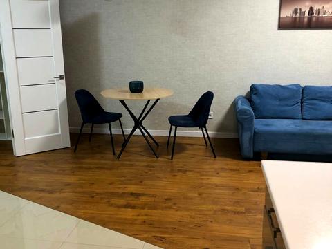 квартира за адресою Київ, Драгоманова вул., 2