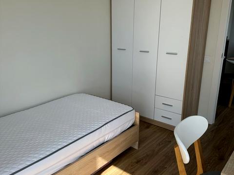 квартира за адресою Дніпро, Василя Вишиваного вул. (Свєтлова), 42-А