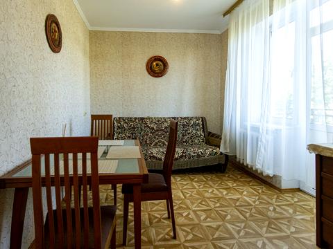 будинок за адресою Вишнева