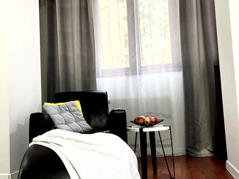 квартира по адресу Трёхсвятительская ул., 3