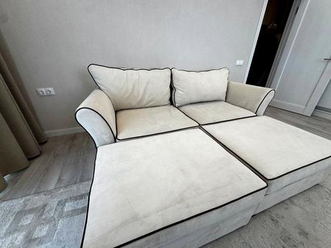 квартира за адресою Абрикосова вул., 12