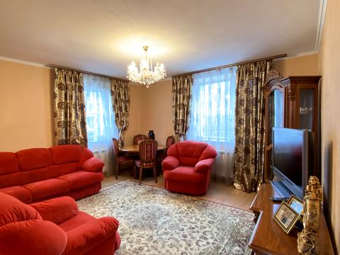 дом по адресу Звенигородская ул.