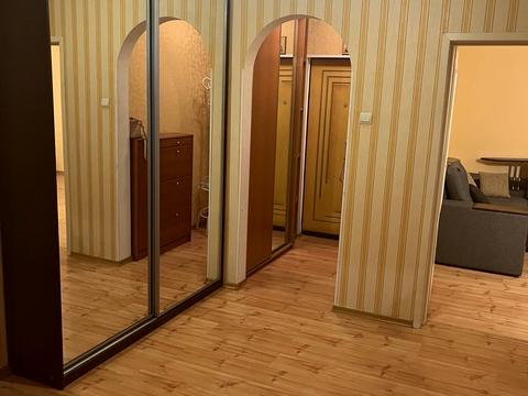 квартира по адресу Червоной Калины просп. (Владимира Маяковского), 52
