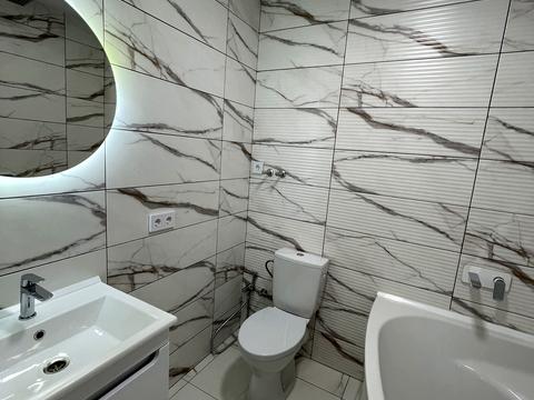 квартира за адресою Героїв України просп. (Героїв Сталінграду), (Будинок)