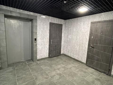 квартира за адресою Героїв України просп. (Героїв Сталінграду), (Будинок)