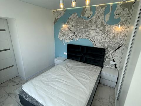 квартира за адресою Героїв України просп. (Героїв Сталінграду), (Будинок)