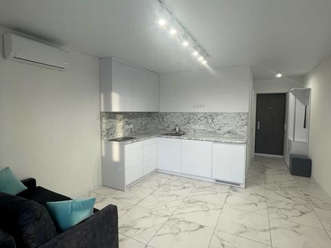 квартира за адресою Героїв України просп. (Героїв Сталінграду), (Будинок)