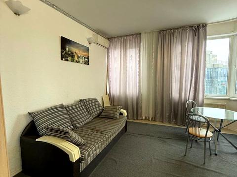 квартира за адресою Середньофонтанська вул., 19-А