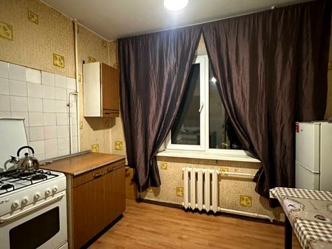 квартира за адресою Князя Володимира Великого просп., 127