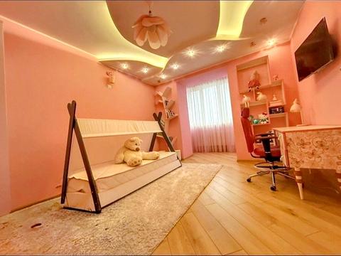 квартира за адресою Свободи бульв., 8