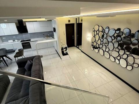 квартира за адресою Свободи бульв., 8